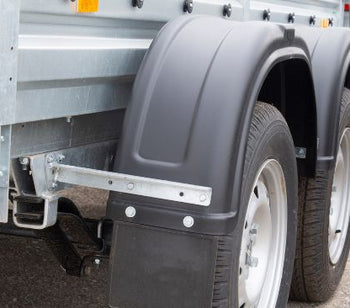 How To Choose the Best Tires and Wheels for Your Trailer