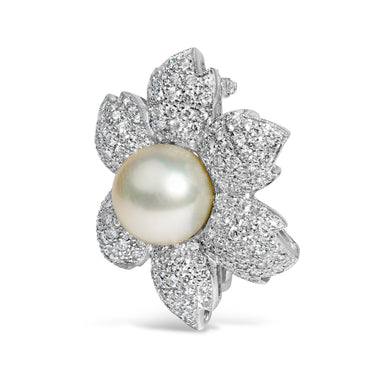 18K White Gold 2 3/4 Cttw Diamond and 12.5 MM Cultured Freshwater Pearl Floral Brooch Pin (G-H Color, VS1-VS2 Clarity) - 0