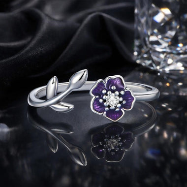 925 Sterling Silver Oxidized Flower Design Ring with Pavé Setting CZ