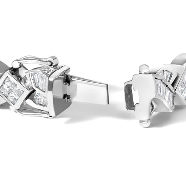 14K White Gold 8 1/5 Cttw Diamond Geometric Twisted Link Bracelet - 0