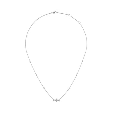 10K White Gold Bezel Set Princess Diamond 3 Stone Kite Shape and Station Necklace (H-I Color, SI2-I1 Clarity) - 18" Inches