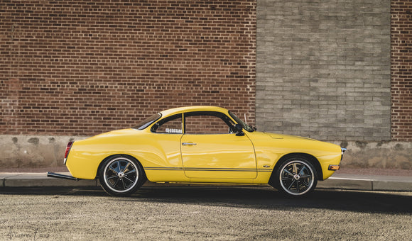 914 | Gloss Black Machined Lip + Milled Windows