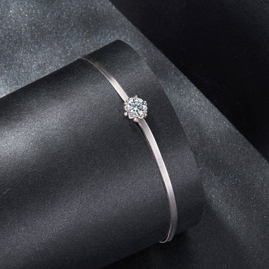 925 Sterling Silver Moissanite 0.50 Carat Bracelet with Pavé Setting and White Gold Plating for Women - 0