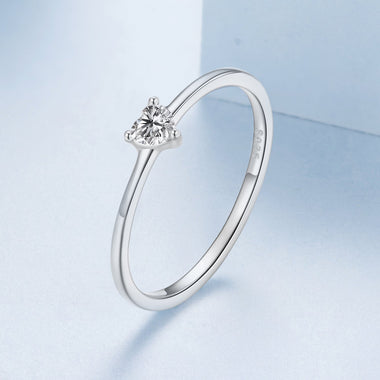 925 Sterling Silver 0.4cm Heart-shaped CZ Ring - 0