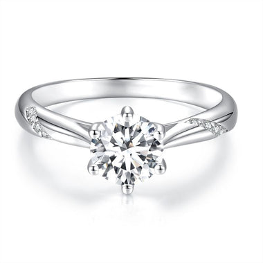 925 Sterling Silver Moissanite & Zircon Ring Size 5 - 0