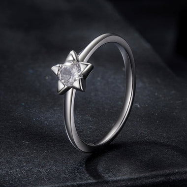 925 Sterling Silver 0.30 Carat Moissanite Ring Size 8 - 0