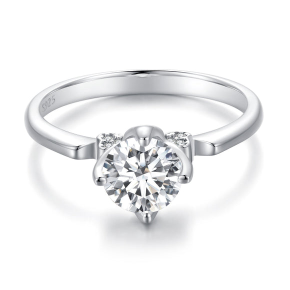 925 Sterling Silver 1.0 Carat Moissanite Ring in Size 8