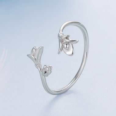 925 Sterling Silver Plated White Gold 0.7cm Flower Ring - 0