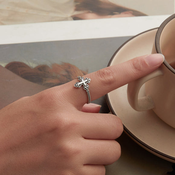 925 Sterling Silver Oxidized Silver 0.18cm Crucifix Adjustable Ring for Women