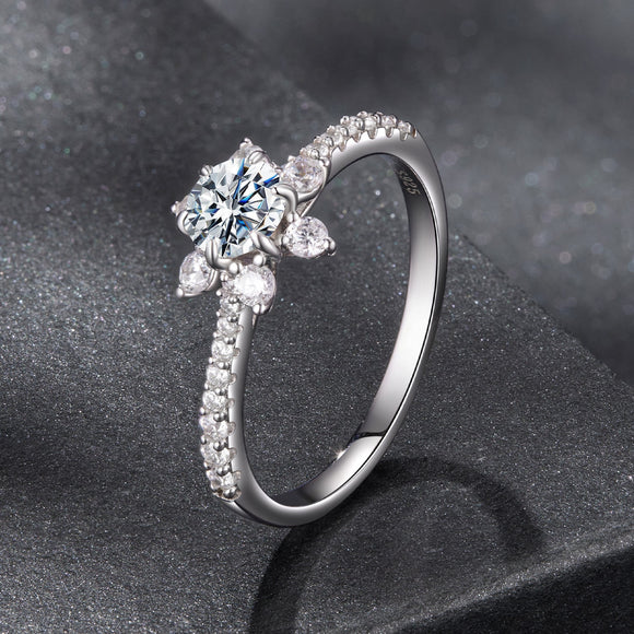 925 Sterling Silver Pavé Moissanite Ring with CZ - Size 6
