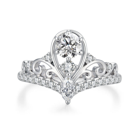925 Sterling Silver 0.5 Carat Moissanite Ring in Size 6 for Women
