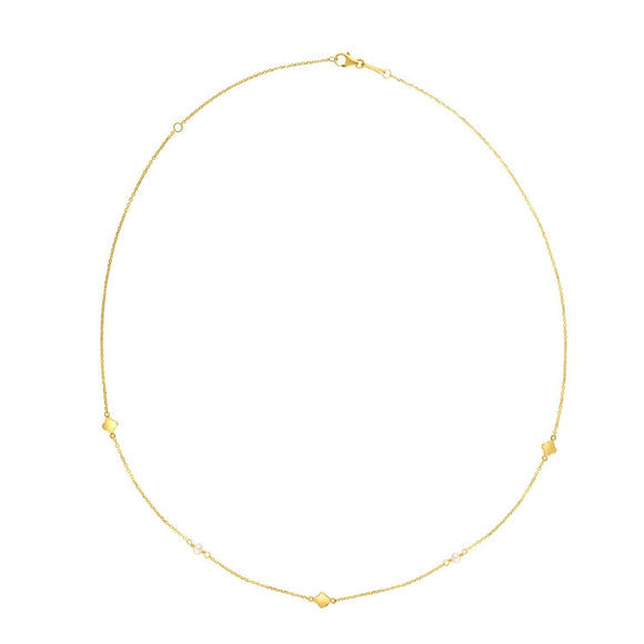 14k Yellow Gold Pearl Clover Necklace